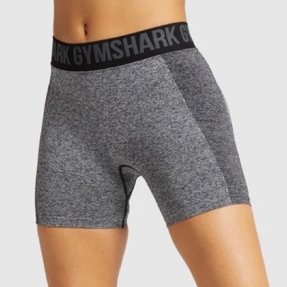 Gymshark Pants - Gymshark | Grey Mark Shorts
